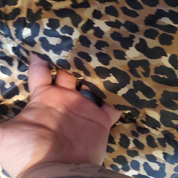 Kate Spade Leopard-Print Button-Front Central Puffer XXL NWOT - Picture 5 of 10